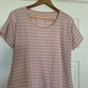 Everlane ‘The Square’ tee